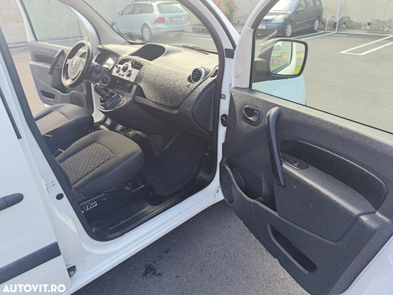 Renault Kangoo 1.5 dCi 90 Expression - 4
