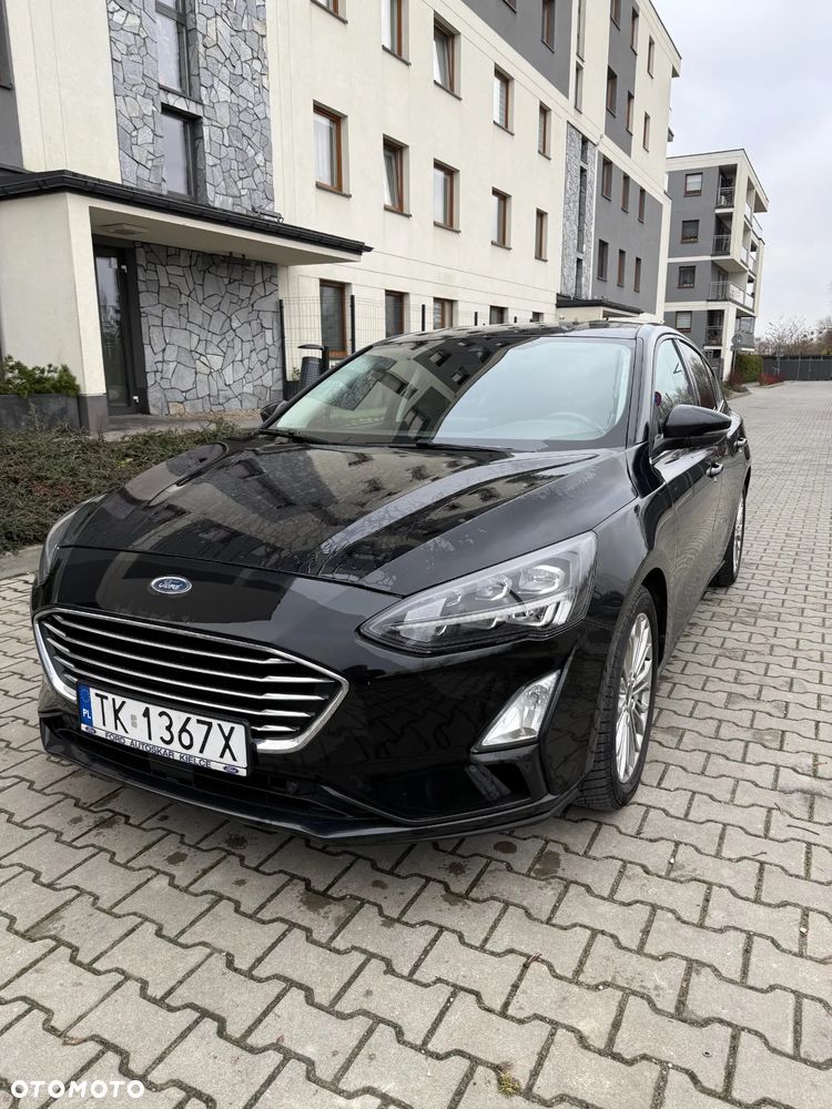 Ford Focus 1.0 EcoBoost Titanium - 1