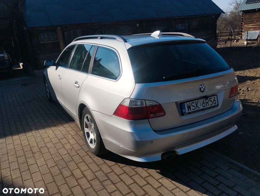 BMW Seria 5 520d - 7