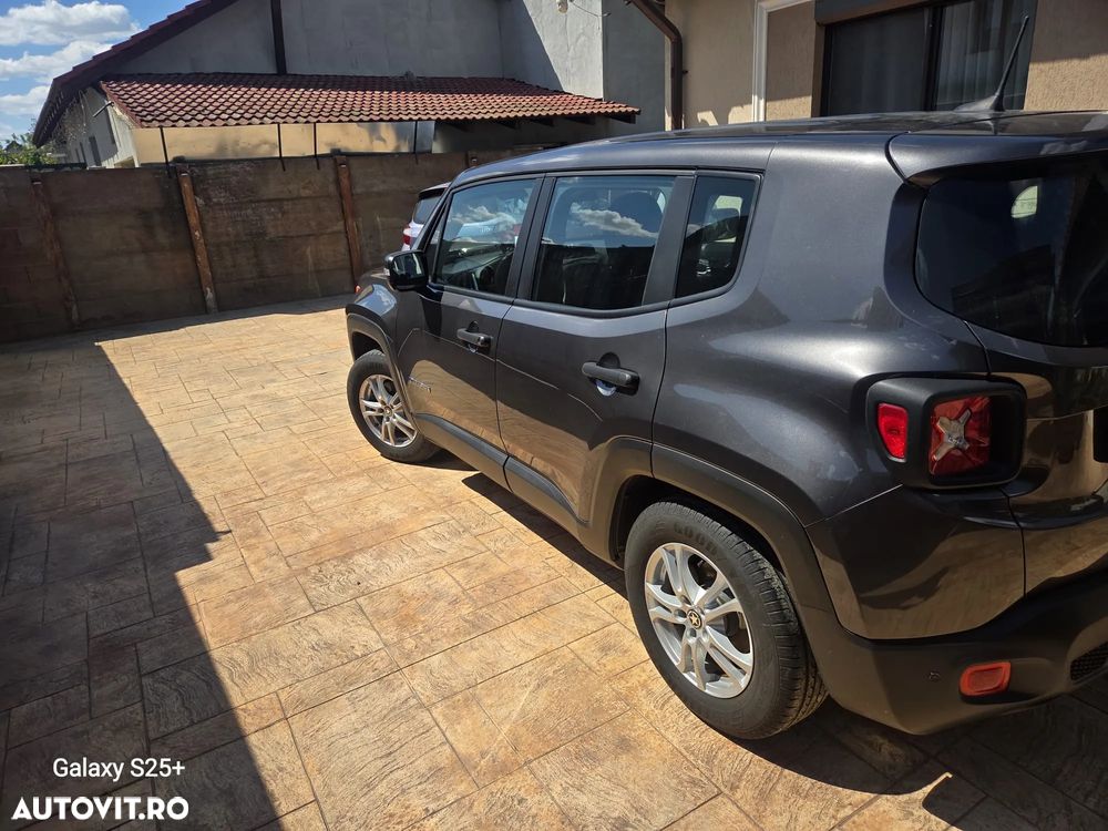 Jeep Renegade - 9