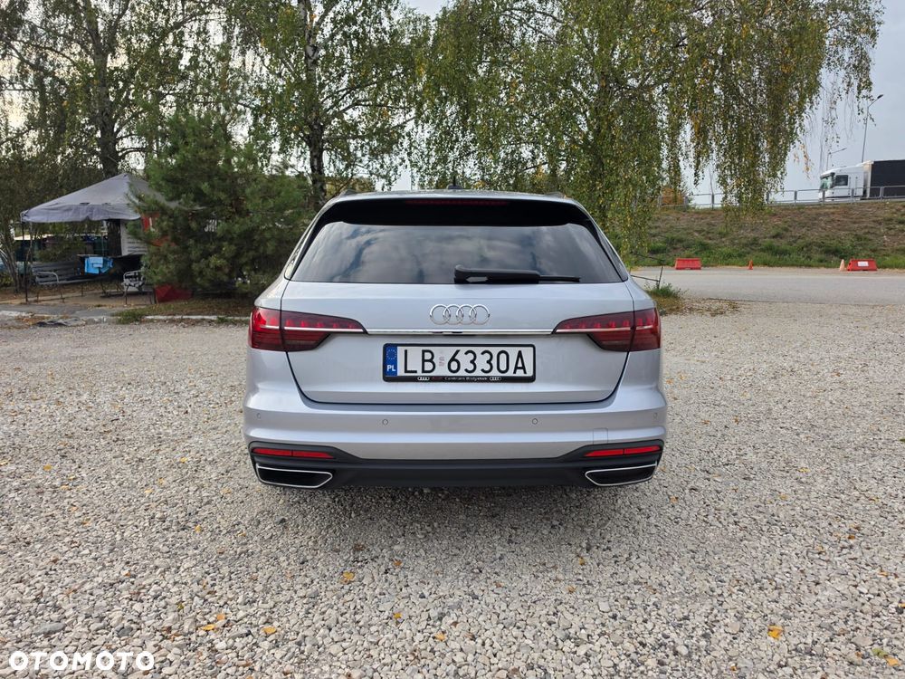 Audi A4 Avant - 10