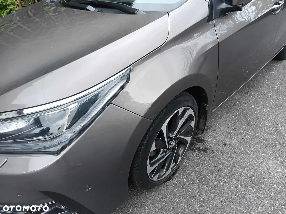 Toyota Corolla 1.6 Premium MS - 18