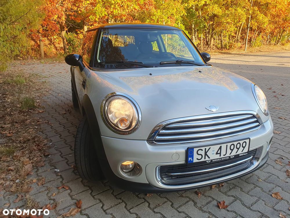 MINI Cooper Standard - 14