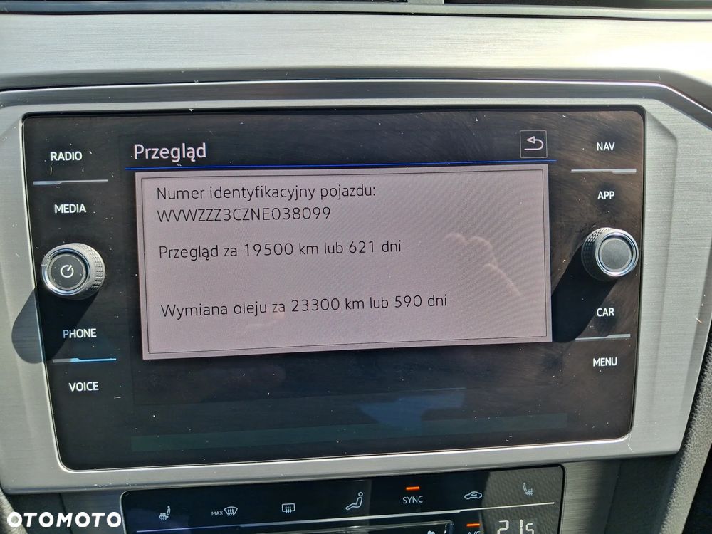 Volkswagen Passat 2.0 TDI EVO Business - 33
