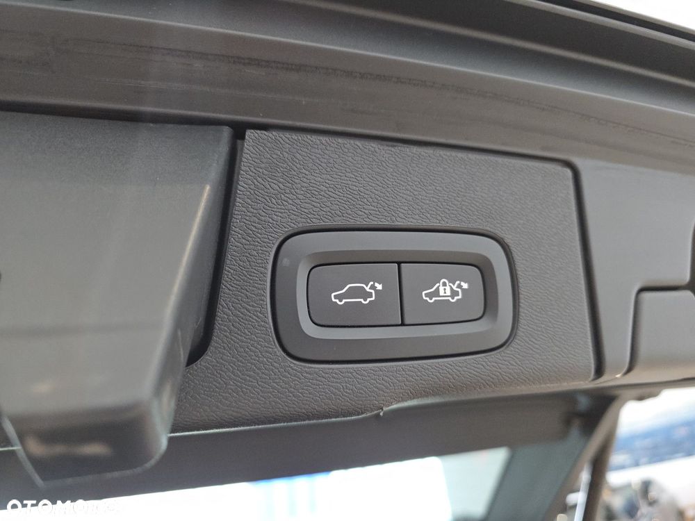 Volvo XC 60 - 31
