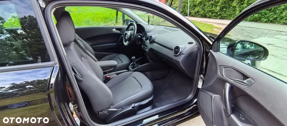 Audi A1 3-drzwiowe 1.4 TFSI admired - 14