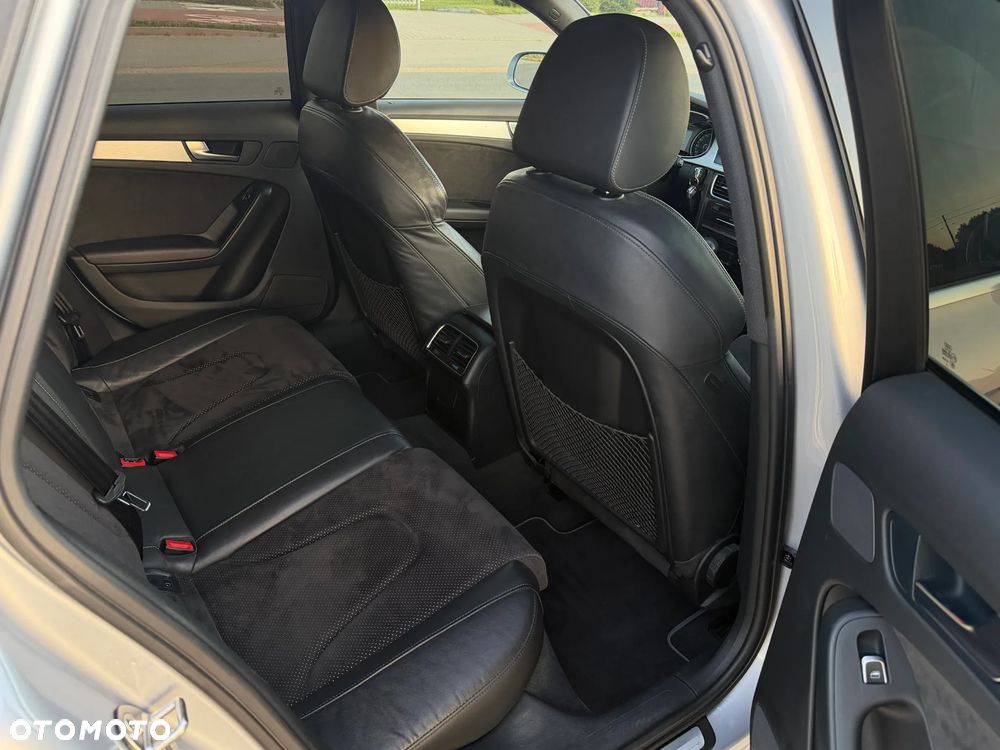 Audi A4 Avant 2.0 TDI Sport S tronic - 12