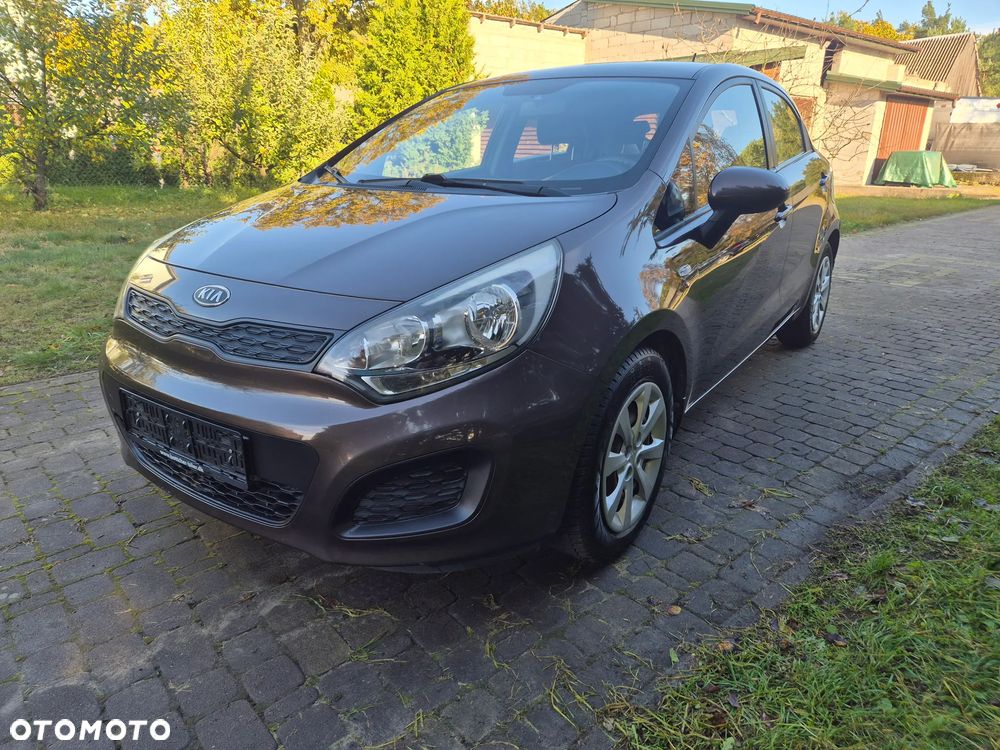 Kia Rio 2012 photo 5