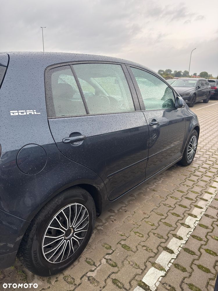 Volkswagen Golf Plus 2.0 TDI Comfortline DSG - 6