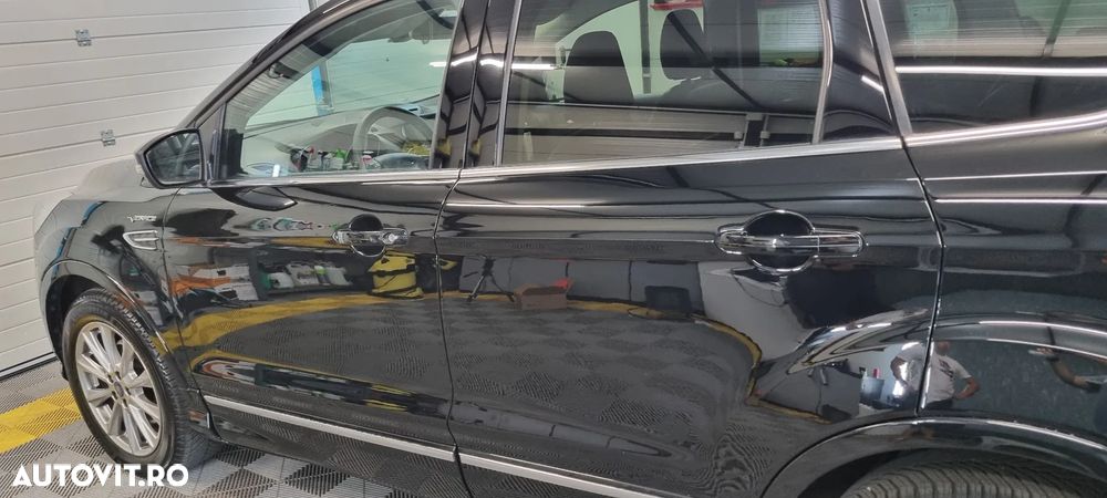 Ford Kuga 2.0 TDCi 4WD Powershift Vignale - 7