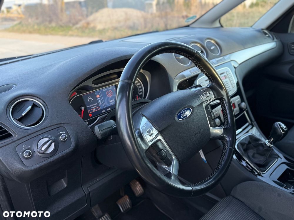 Ford S-Max 2.0 TDCi Titanium - 9