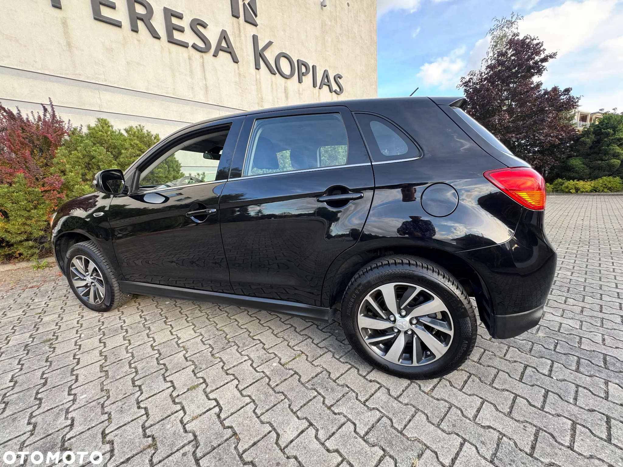 Mitsubishi ASX 1.6 Intense Plus Navi Blue Edition - 12