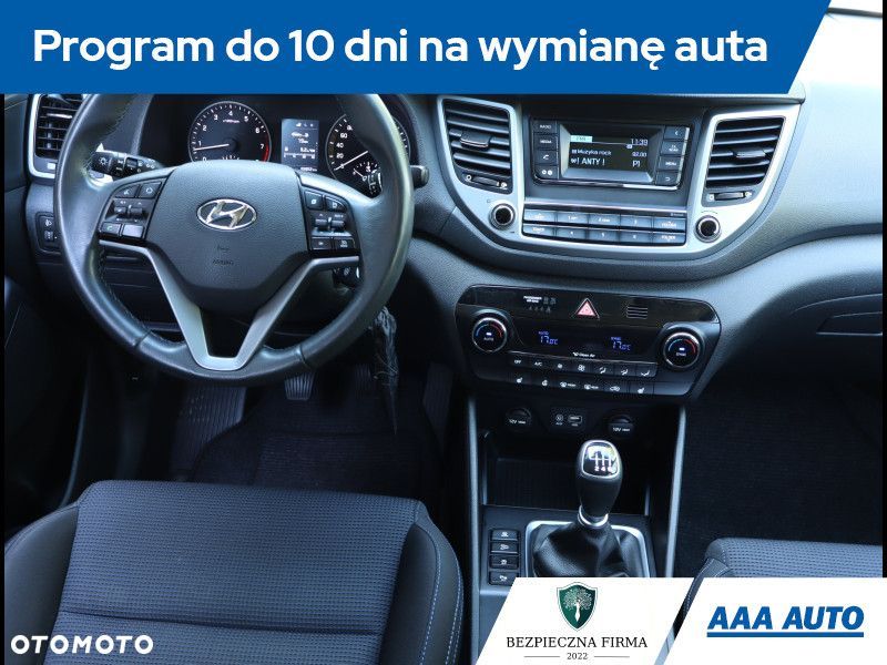 Hyundai Tucson - 8