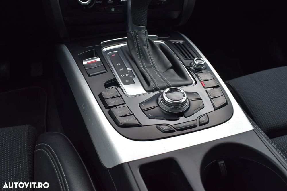 Audi A4 2.0 TDI DPF clean quattro S tronic S line Sportpaket - 24