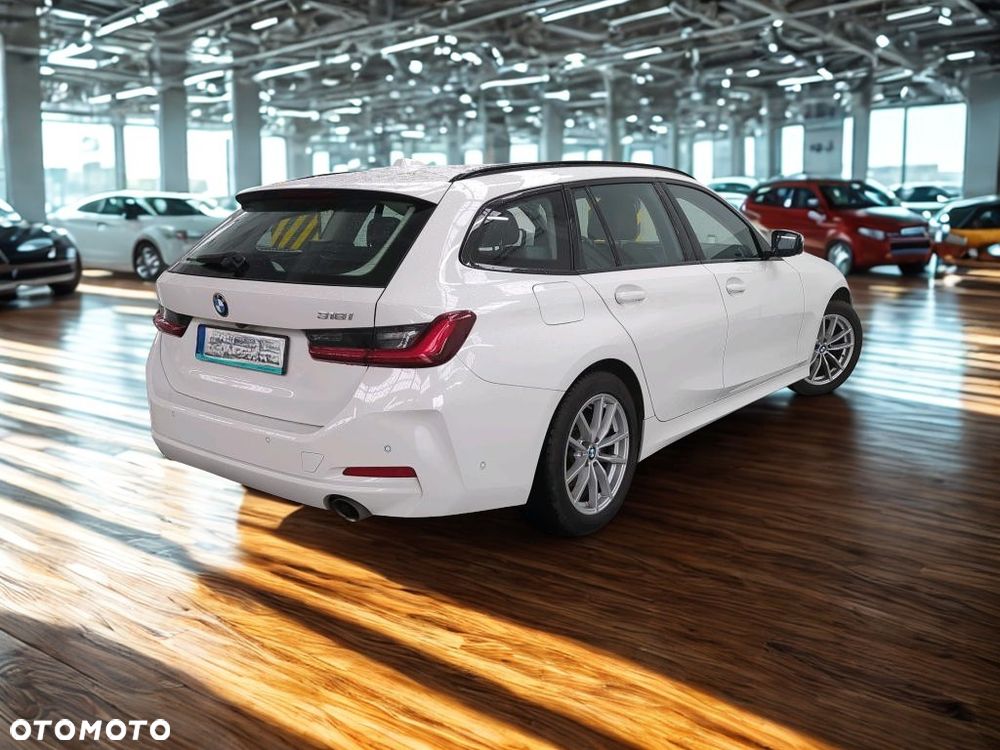 BMW Seria 3 318i Business Edition sport - 2