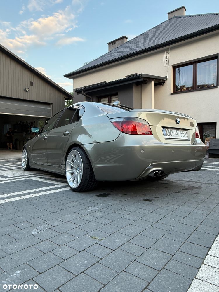 BMW Seria 5 - 10
