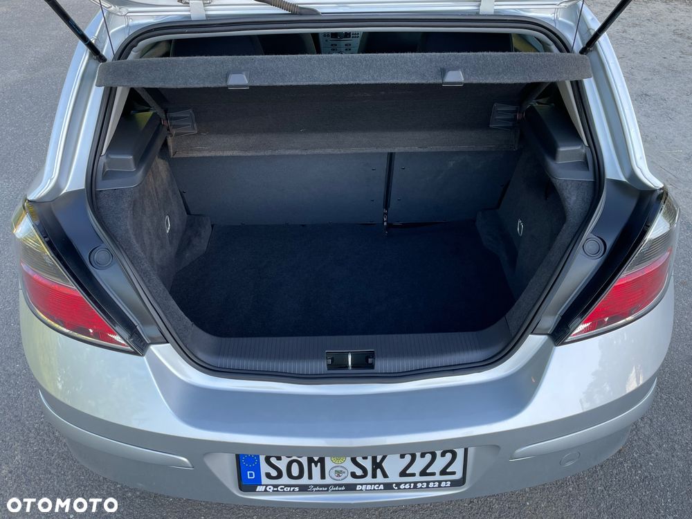 Opel Astra 1.4 Selection - 29