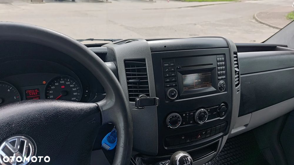 Volkswagen CRAFTER - 16