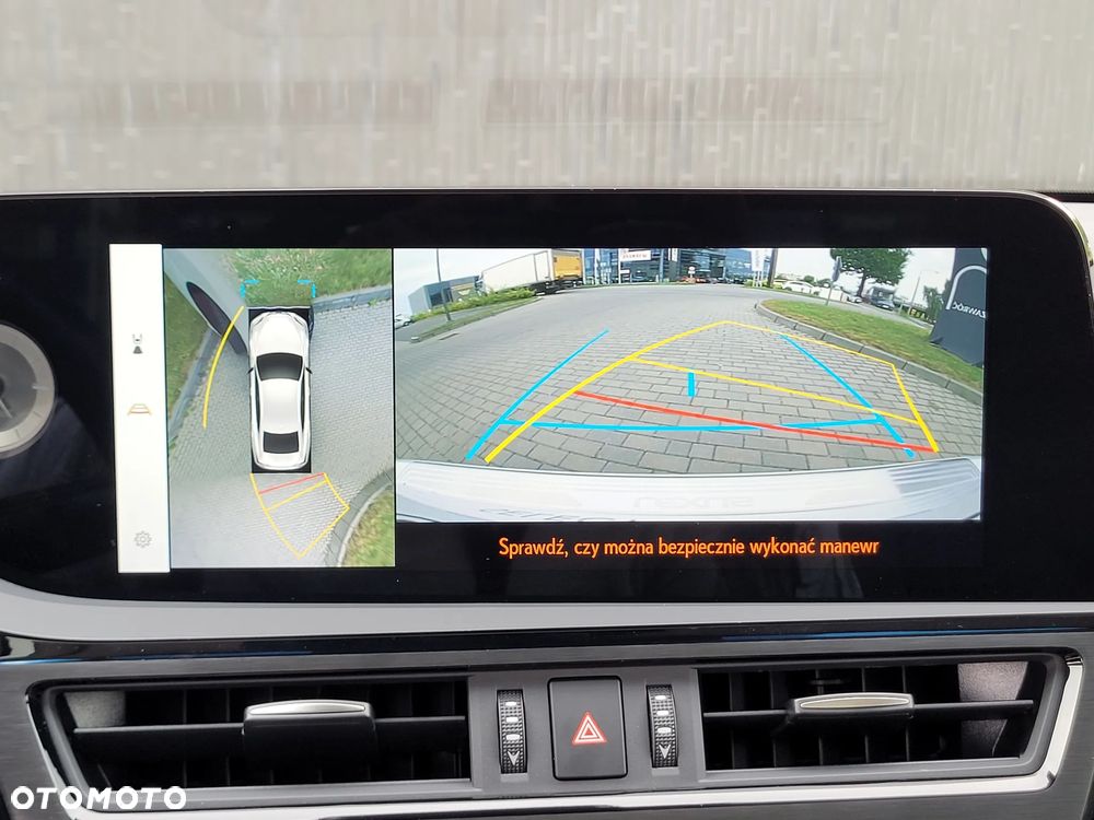 Lexus ES 300h Prestige - 22