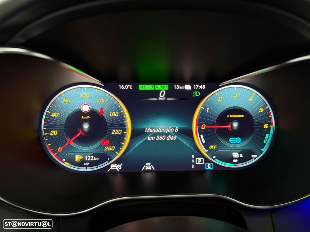 Mercedes-Benz C 300 BlueTEC Hybrid AMG Line - 32