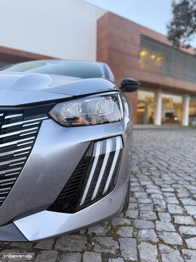 Peugeot e-208 51 kWh Allure - 13