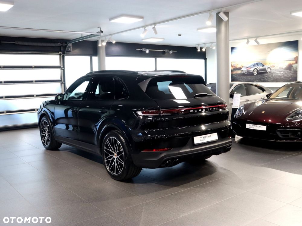 Porsche Cayenne Standard - 3