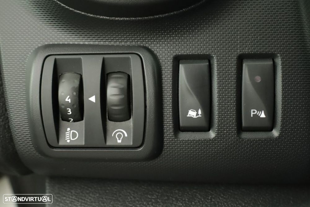 Renault 2.0 dci l1h1 1.0t - 18