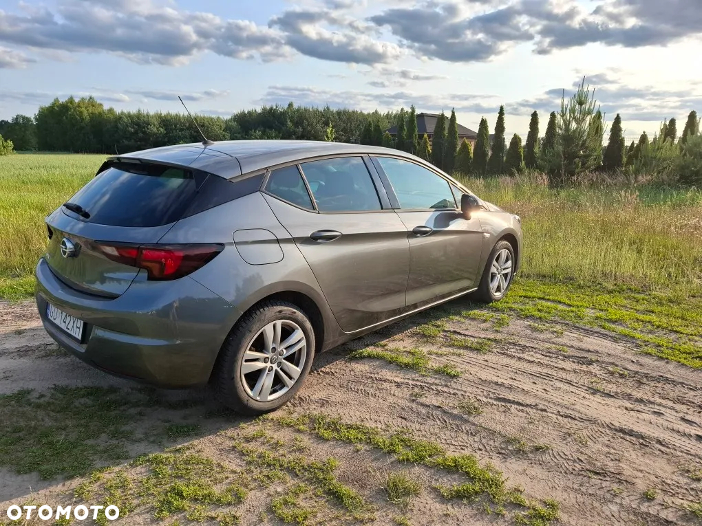 Opel Astra V 1.2 T GS Line S&S - 10