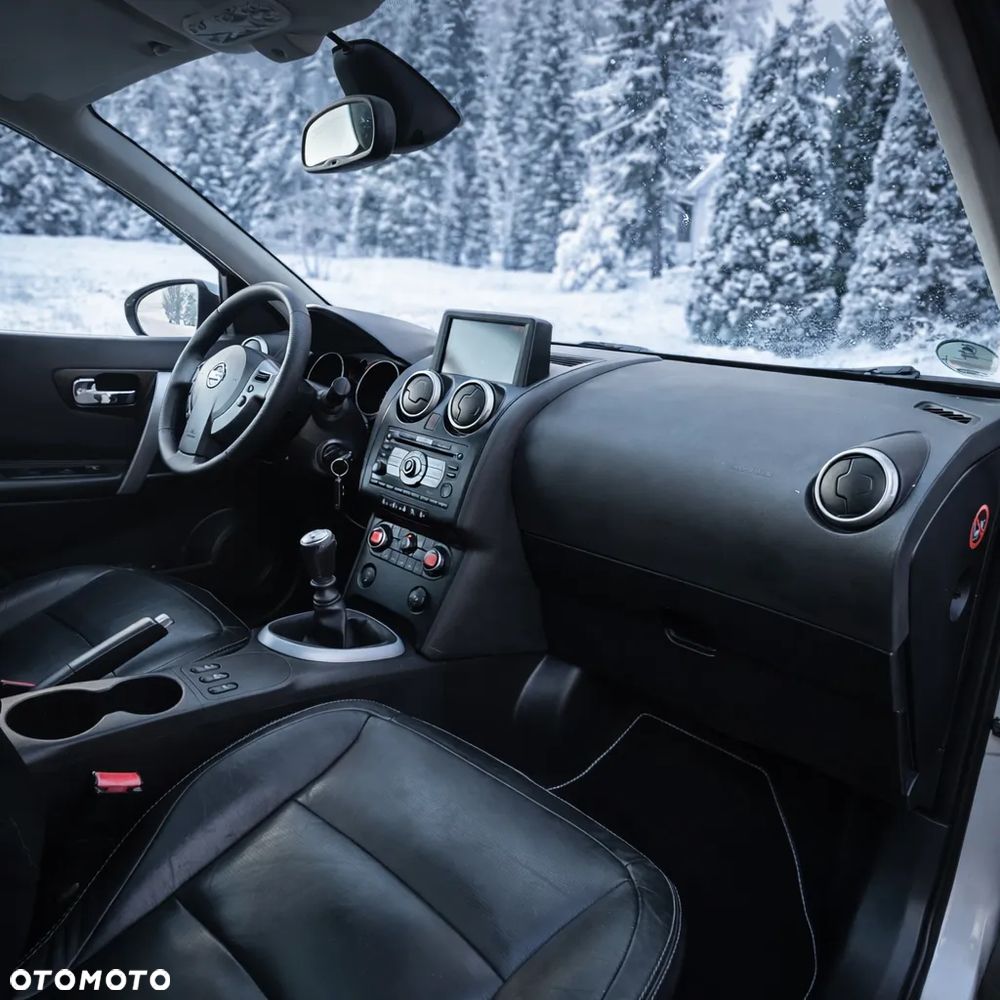 Nissan Qashqai 2.0 Tekna Premium - 26