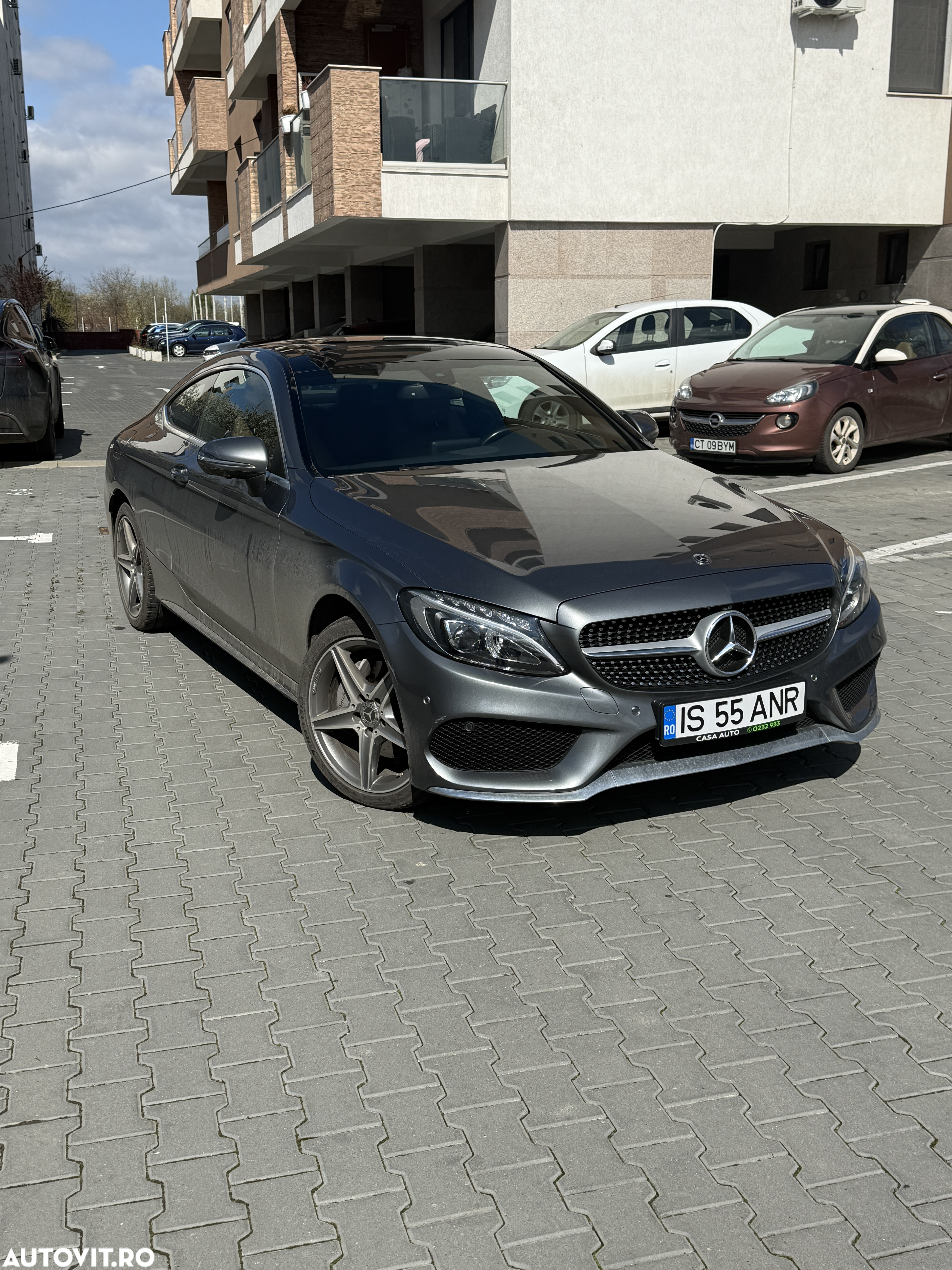 Mercedes-Benz C 200 Coupe 4Matic 9G-TRONIC AMG Line - 5