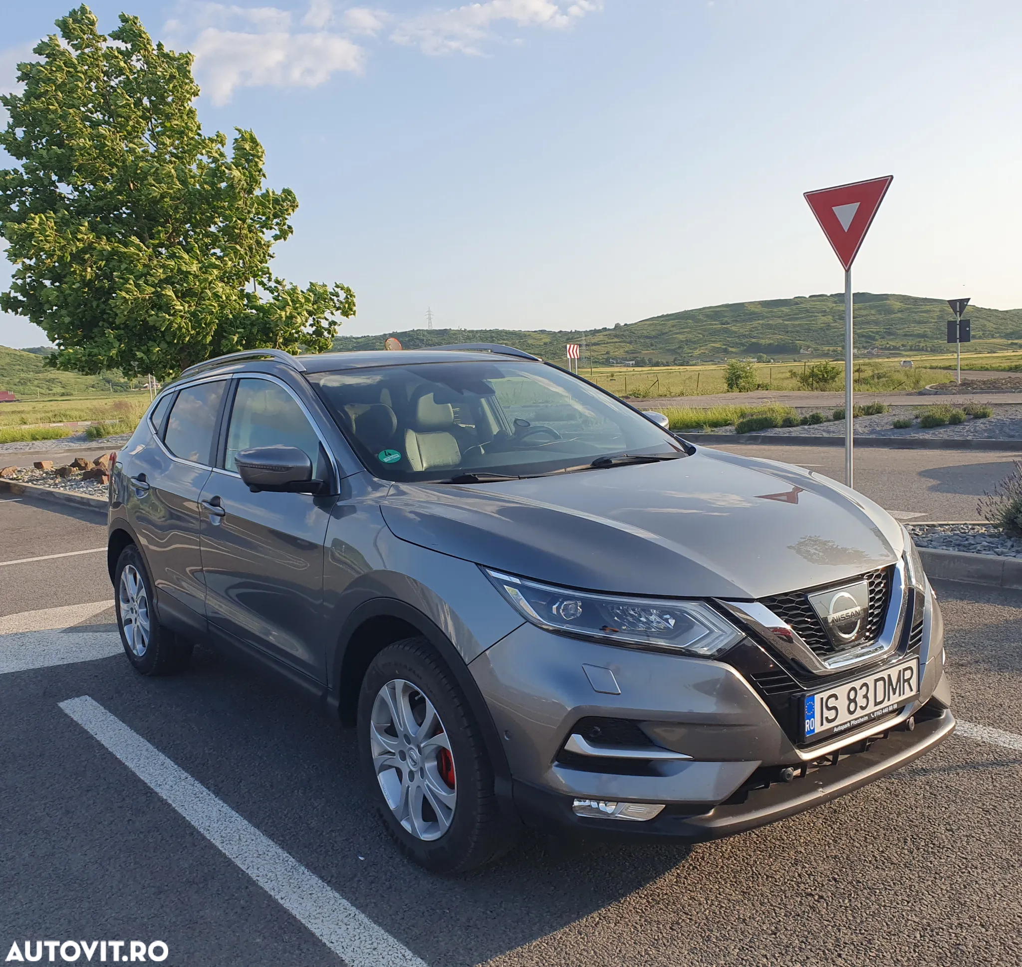 Nissan Qashqai 1.6 DCI Start/Stop N-Connecta - 25