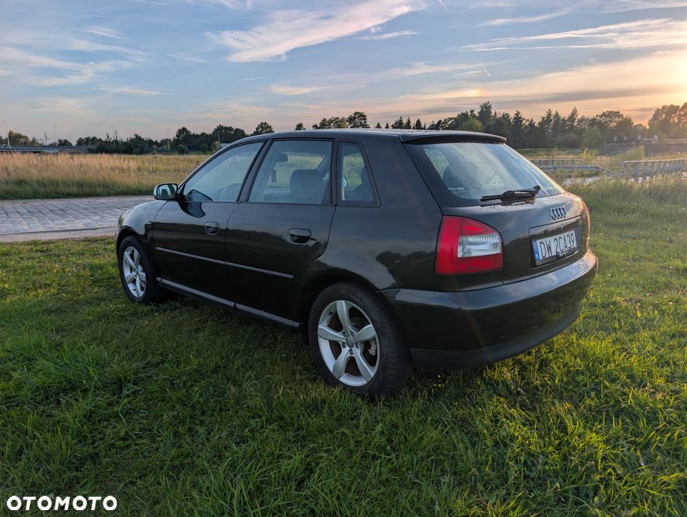 Audi A3 Sportback 1.8T Ambition - 5