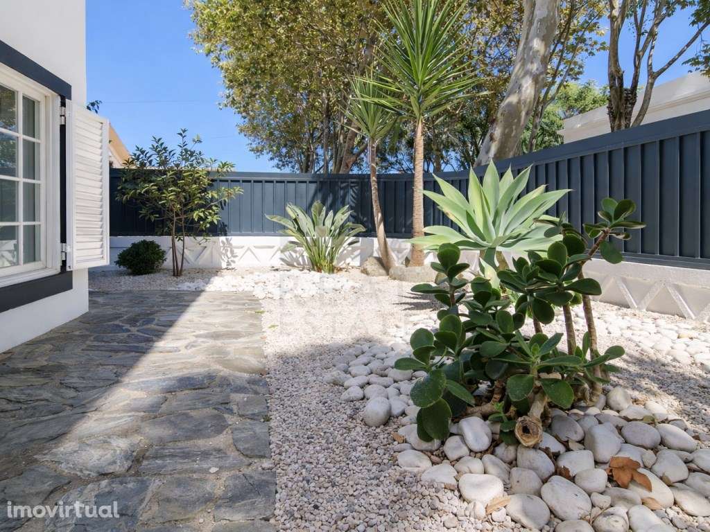 S. Pedro do Estoril. Moradia T4 com jardim e piscina. Excelente loc... - Grande imagem: 5/31