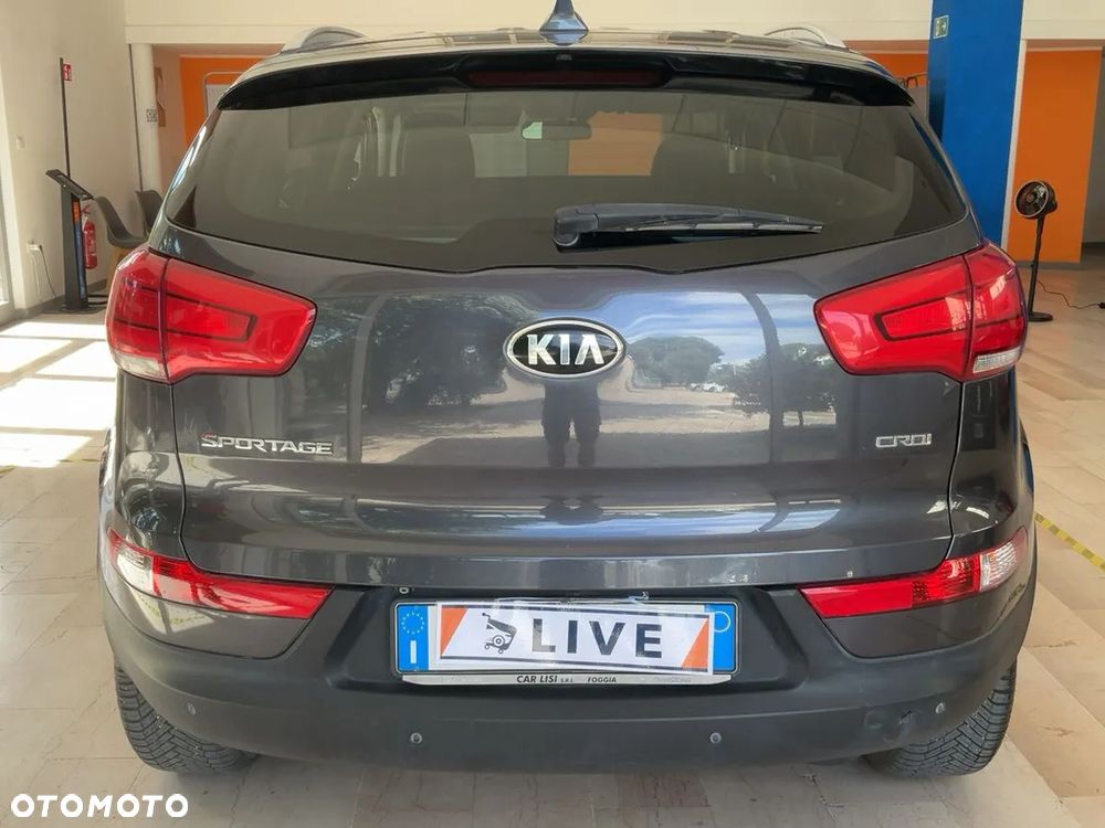 Kia Sportage 1.7 CRDI 2WD Dream-Team Edition - 8