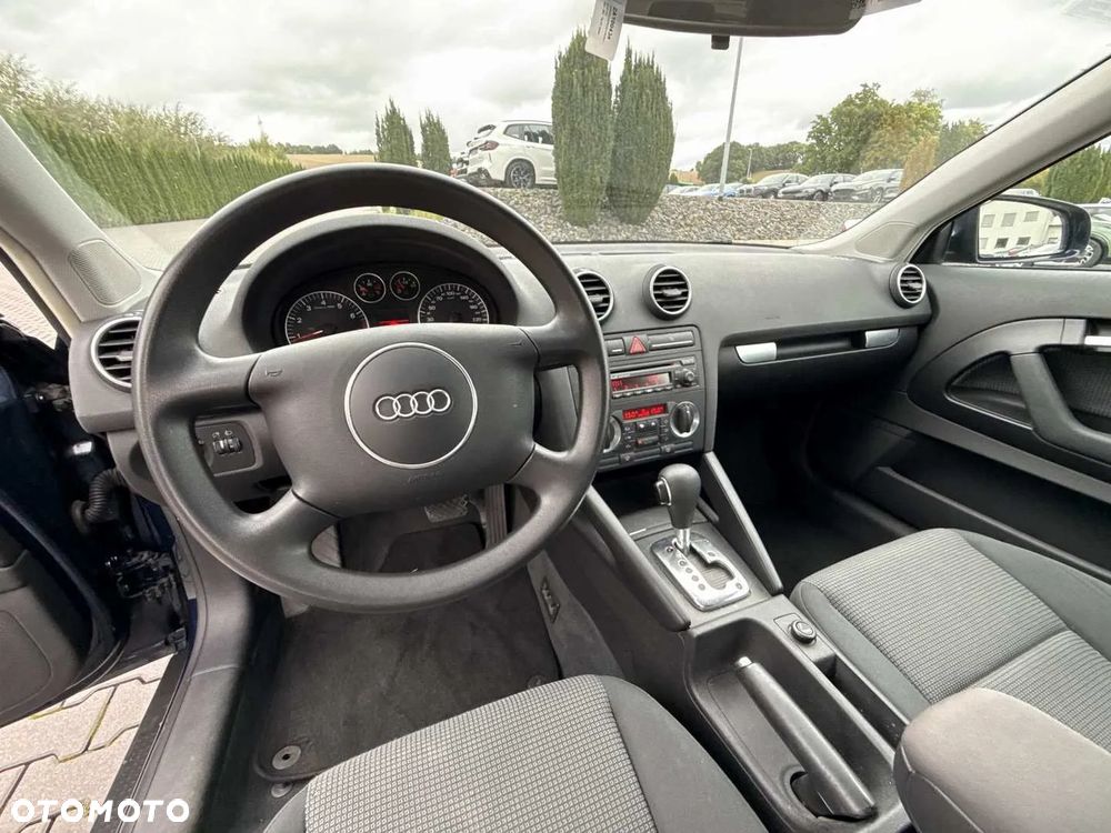 Audi A3 2.0 FSI Attraction Tiptr - 16