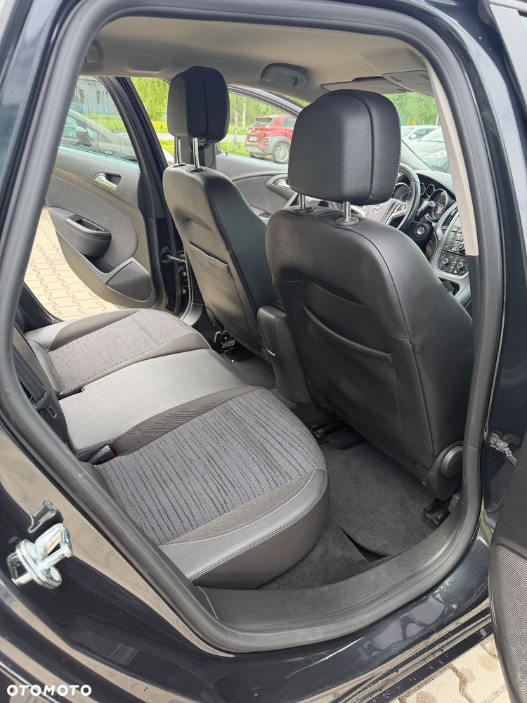 Opel Astra 1.6 CDTI Sport - 13