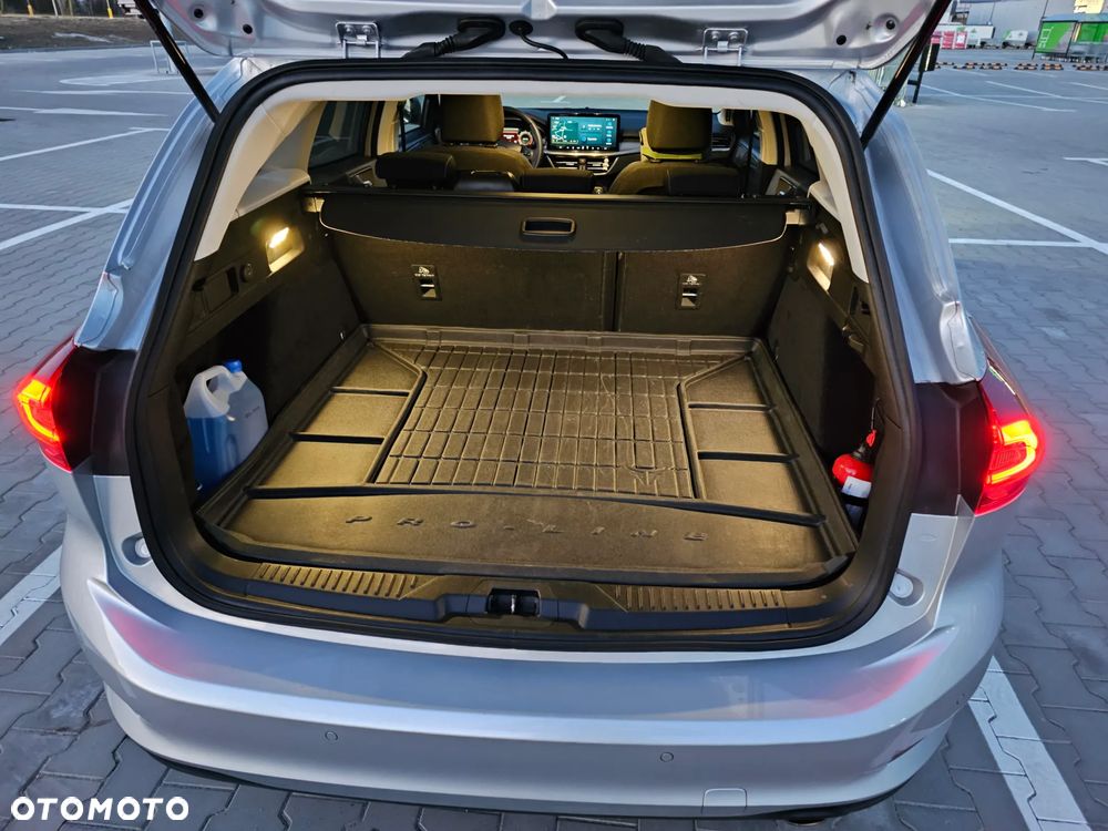 Ford Focus 1.0 EcoBoost Hybrid TITANIUM STYLE - 13