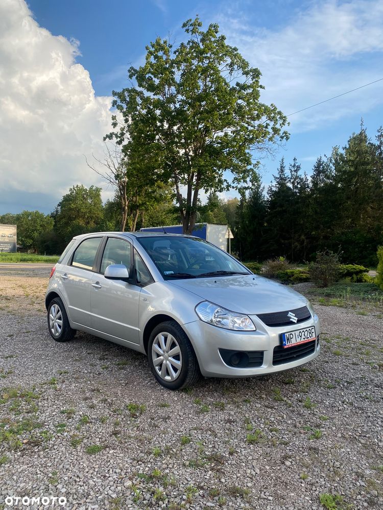 Suzuki SX4 1.6 GLX / Comfort - 1