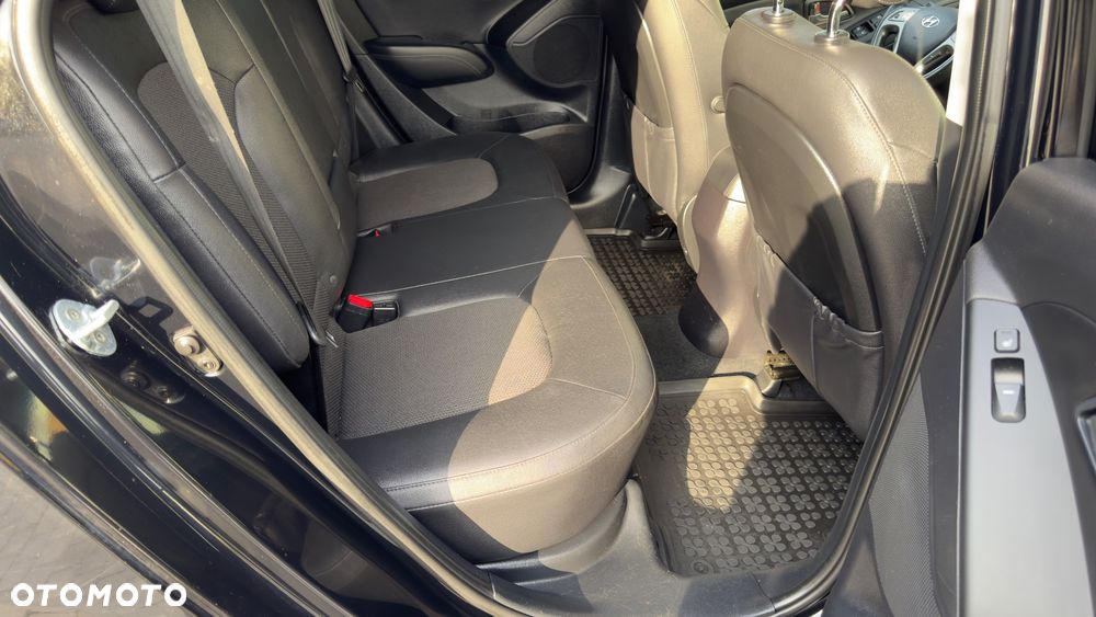 Hyundai ix35 2.0 CRDi Style 4WD - 19