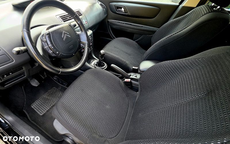 Citroën C4 VTi 120 Style - 22