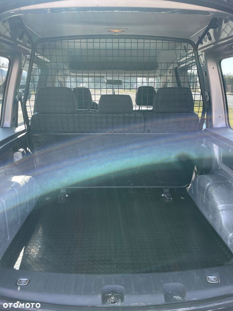 Volkswagen Caddy - 5