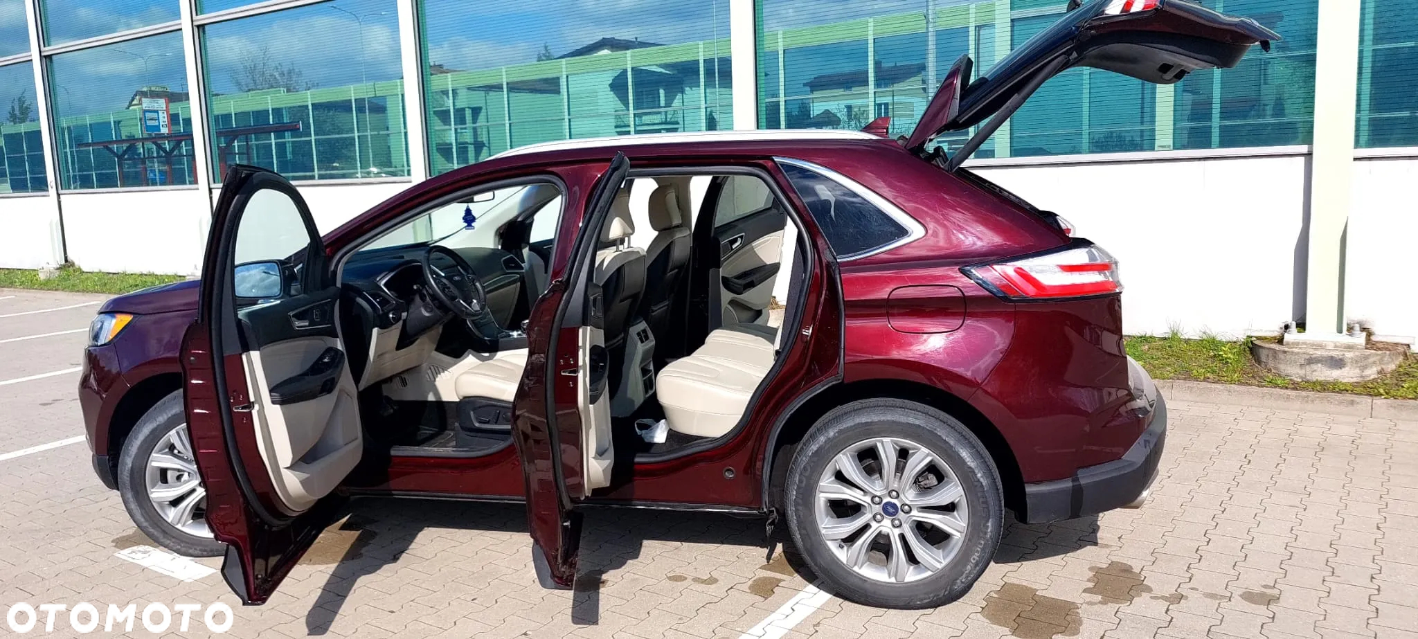 Ford Edge - 23