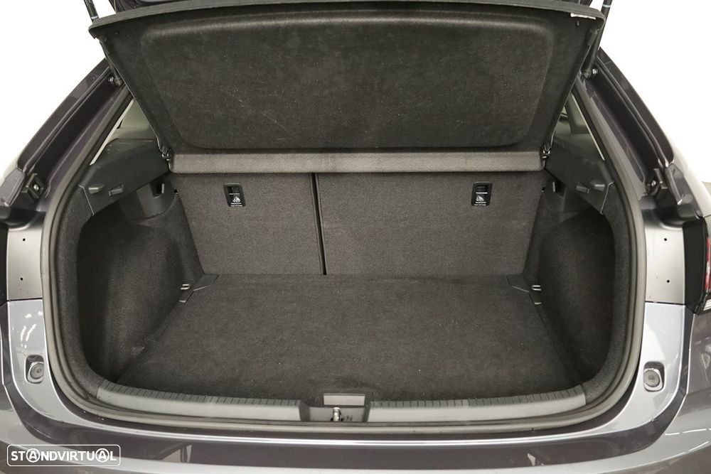VW Taigo 1.0 TSI Urban - 21