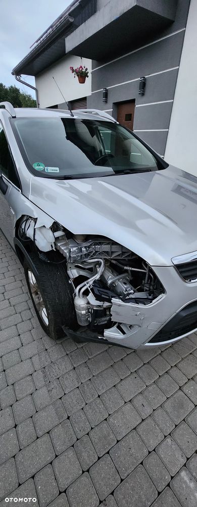 Ford Kuga 2.0 TDCi 2x4 Trend - 4