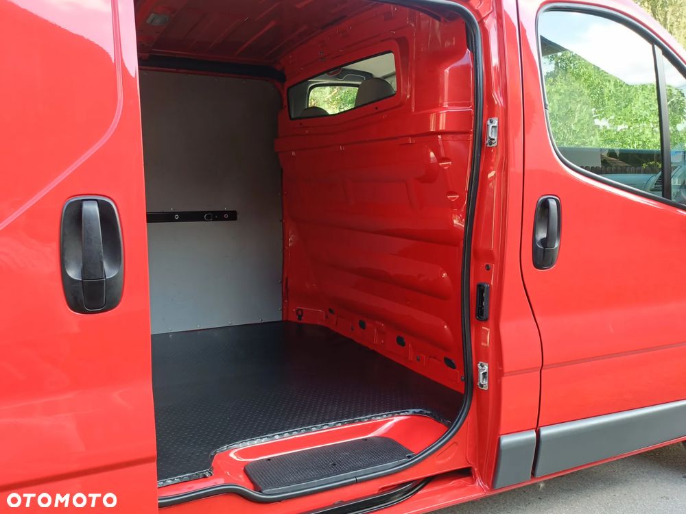 Opel Vivaro - 22