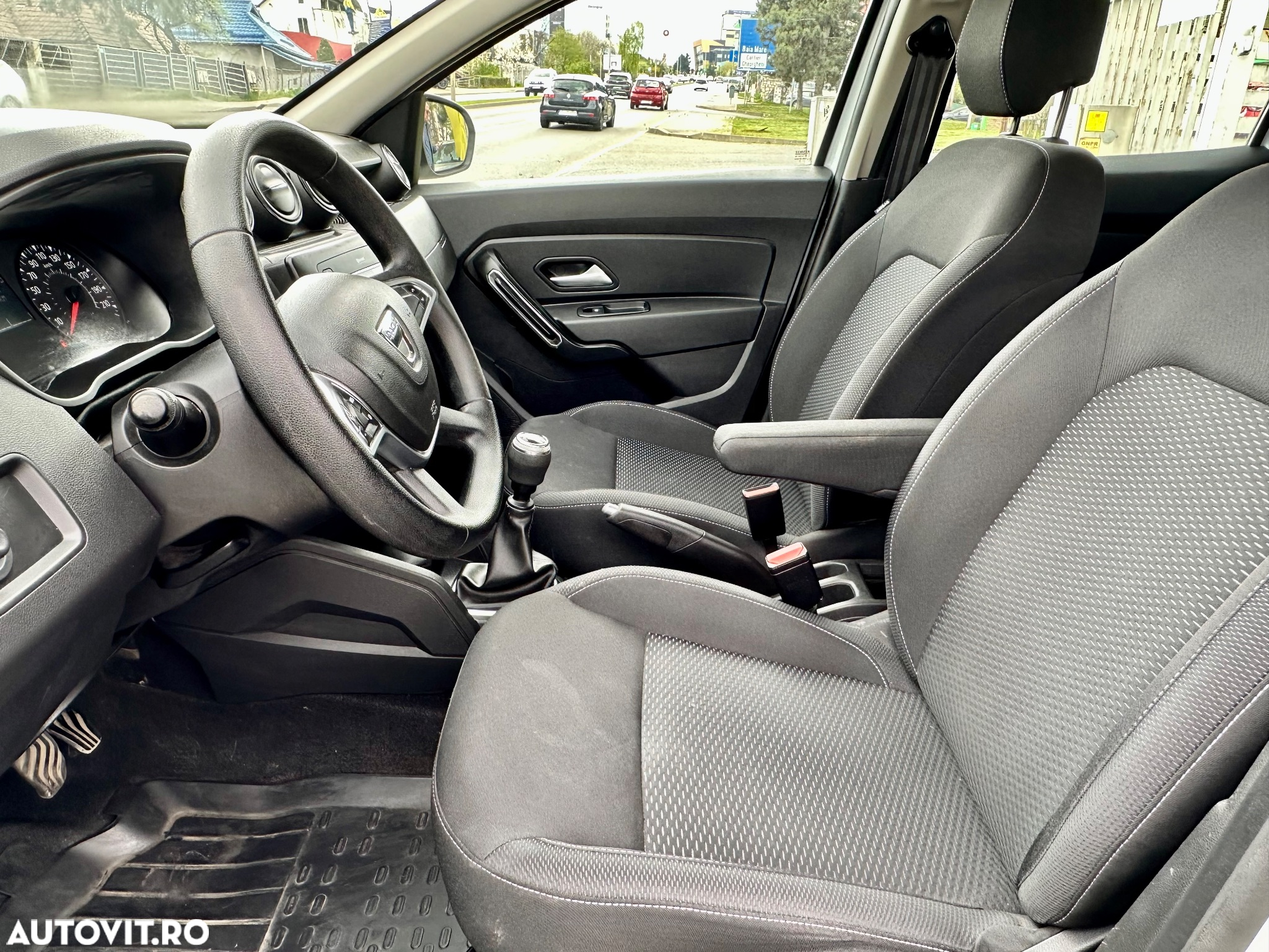 Dacia Duster 1.5 Blue dCi 4WD Comfort - 5