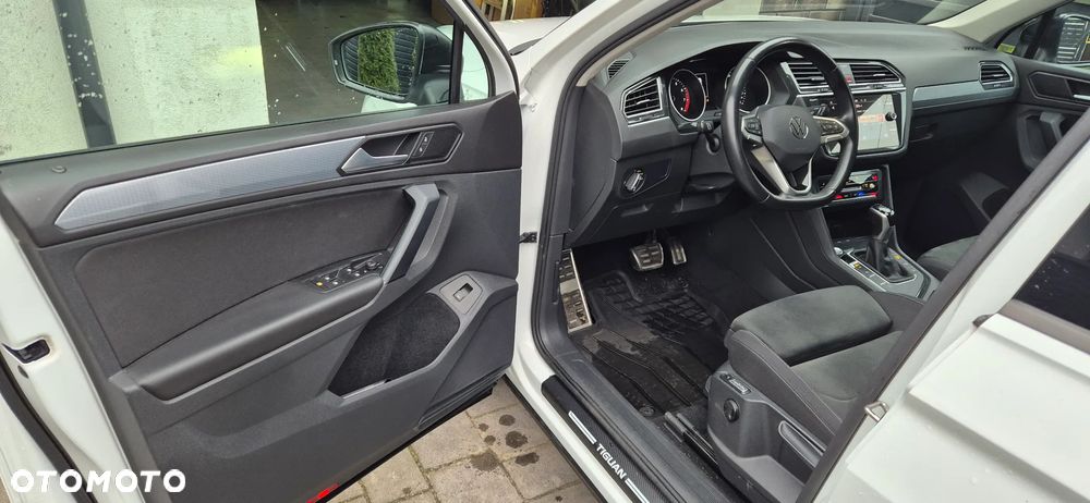 Volkswagen Tiguan 1.5 TSI EVO Elegance DSG - 11