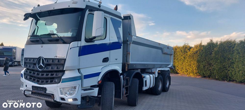 Mercedes-Benz AROCS - 2
