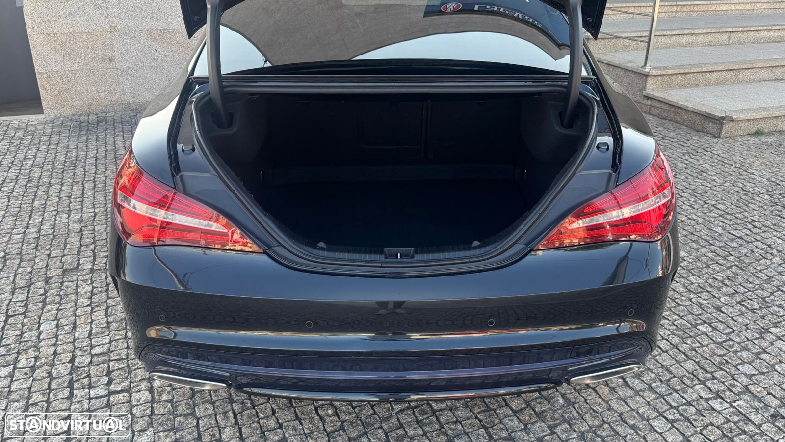 Mercedes-Benz CLA 180 d AMG Line - 9