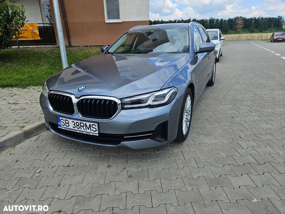 BMW Seria 5 530e xDrive AT PHEV - 1